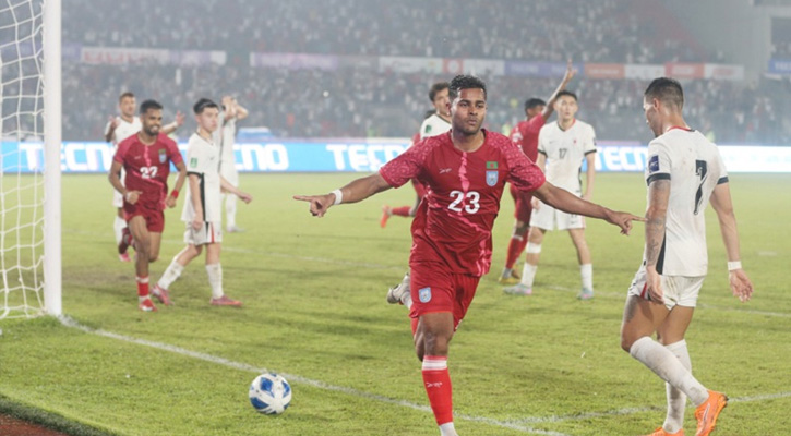 কিংবদন্তি পেলের ক্লাবে যোগ দিচ্ছেন বাংলাদেশের শমিত!