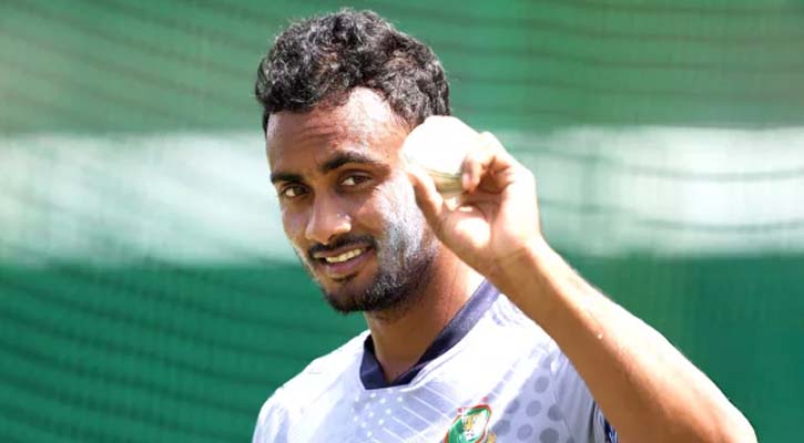 বিপিএলের টুর্নামেন্ট সেরার টাকা মাঠকর্মীদের দিলেন শরিফুল