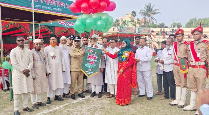 যথাযোগ্য মর্যাদায় সাতক্ষীরায় মহান স্বাধীনতা ও জাতীয় দিবস পালিত