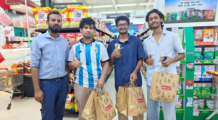 স্বপ্ন‍‍`র লোগো নিয়ে ব্যতিক্রমী ফটোগ্রাফি, সম্মাননা পেলেন চুয়েট শিক্ষার্থী