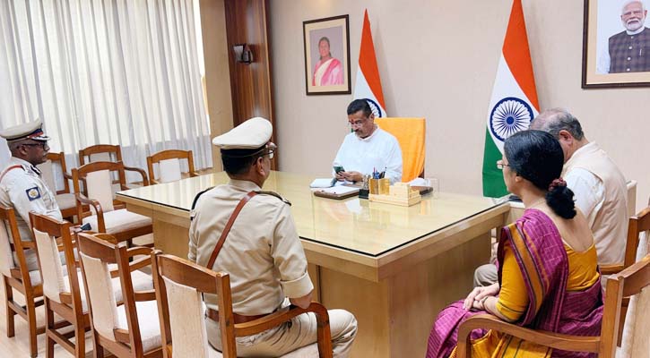 মন্ত্রিসভার প্রথম বৈঠকেই বাংলাদেশ সীমান্ত নিয়ে বড় সিদ্ধান্ত শুভেন্দুর
