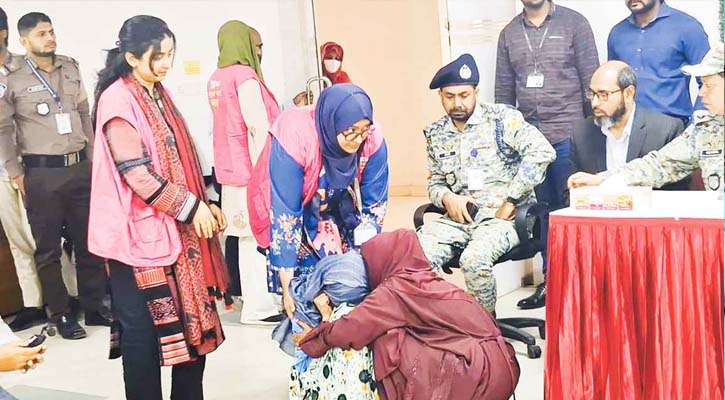 অন্তঃসত্ত্বা হয়ে সৌদি থেকে দেশে ফিরলেন নারী গৃহকর্মী!