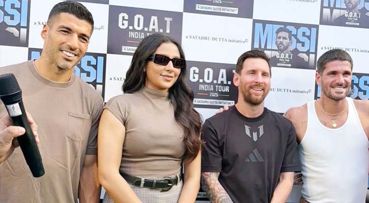 যুবভারতীকাণ্ডে শুভশ্রীকে কটাক্ষ, প্রশাসনের দ্বারস্থ রাজ