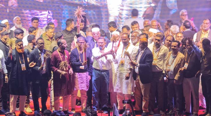 আগামী দিনের রাজনীতি হবে মানুষের ভাগ্য পরিবর্তনের