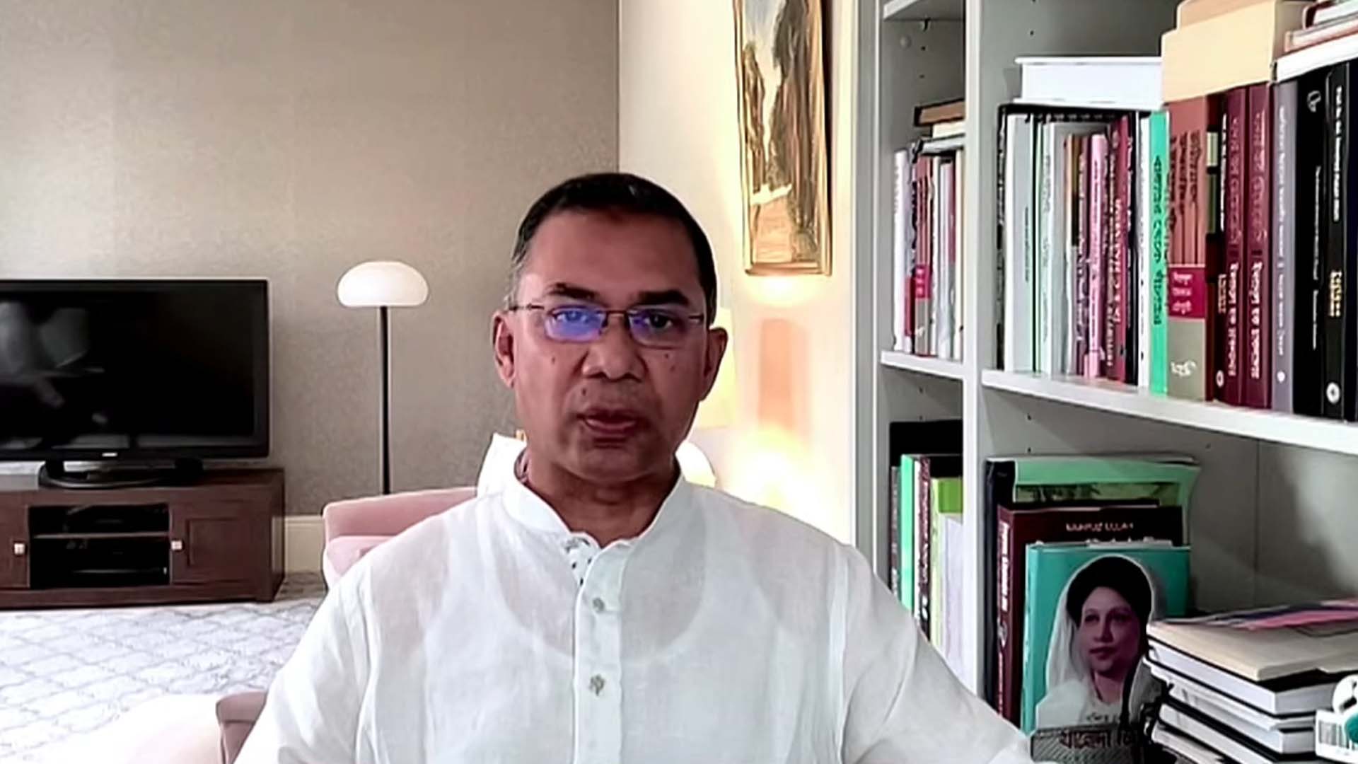 চরমপন্থা পুনর্বাসন রোধে সজাগ থাকতে হবে : তারেক রহমান