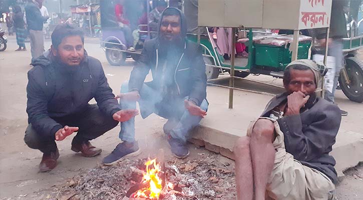 তীব্র শীতে কাঁপছে তেঁতুলিয়া, টানা ছয় দিন ৯ ডিগ্রিতে তাপমাত্রা