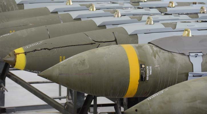 ইরানকে পরাস্ত করতে ইসরায়েলকে ২০ হাজার বোমা দিচ্ছে যুক্তরাষ্ট্র