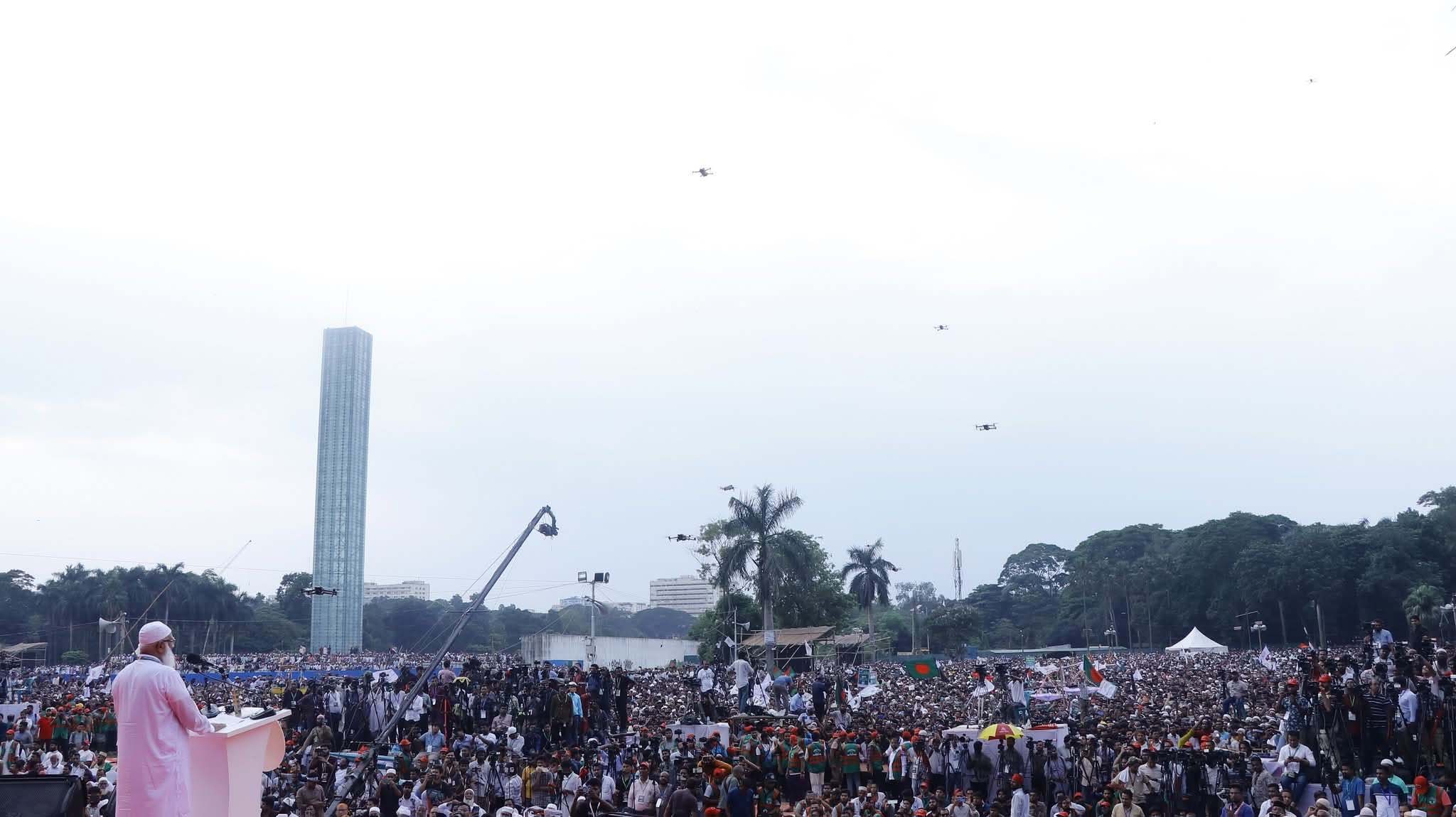 জামায়াতের জাতীয় সমাবেশ : জনতার ঢল, ক্ষমতার স্বপ্ন
