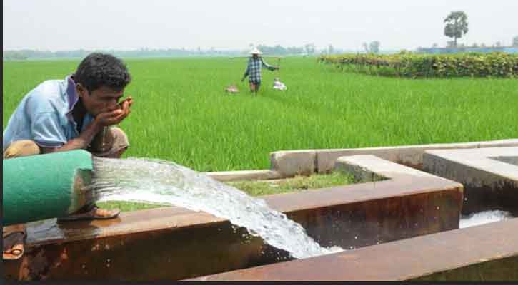 কড়া তাপে পুড়ছে রাজশাহী