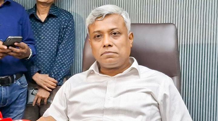 বাধ্য হয়েই জ্বালানি তেলের দাম বাড়ানো হয়েছে: প্রতিমন্ত্রী