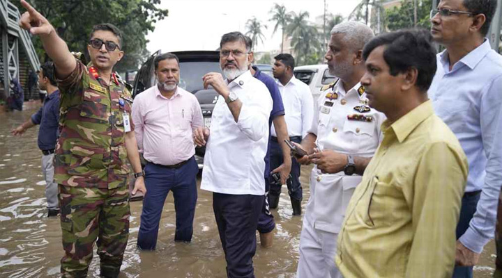 রাজধানীর বিভিন্ন এলাকা পরিদর্শনে ডিএনসিসি প্রশাসক