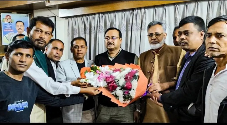 ভালুকায় জাতীয় পার্টির নেতা-কর্মী বিএনপিতে যোগদান