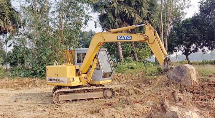 রাজশাহীতে পুকুর খননে বাধা দেওয়ায় যুবককে হত্যা