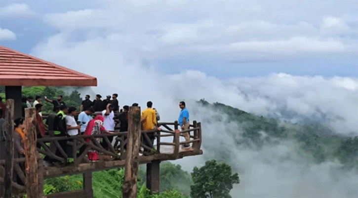 ১৫ জুলাই পর্যন্ত বান্দরবানের  সব পর্যটনকেন্দ্র বন্ধ ঘোষণা