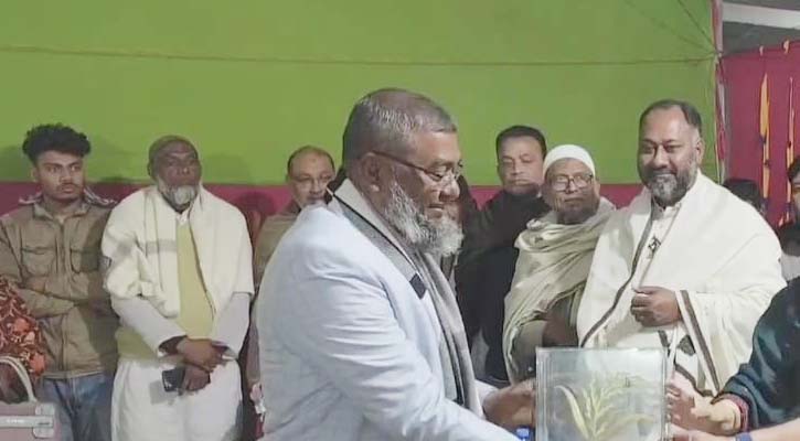 কানাইপুরে বিএনপিতে যোগ দিলেন সাবেক আ.লীগ নেতা সাইফুল আলম কামাল, সঙ্গে শতাধিক ব্যবসায়ী ও নেতাকর্মী