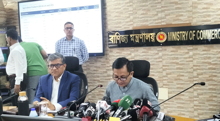 এ অর্থবছরে ৬৩.৪ বিলিয়ন ডলার রপ্তানির লক্ষ্যমাত্রা