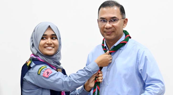 প্রধানমন্ত্রীর সঙ্গে স্কাউটসের কার্যনির্বাহী কমিটির সদস্যদের সাক্ষাৎ