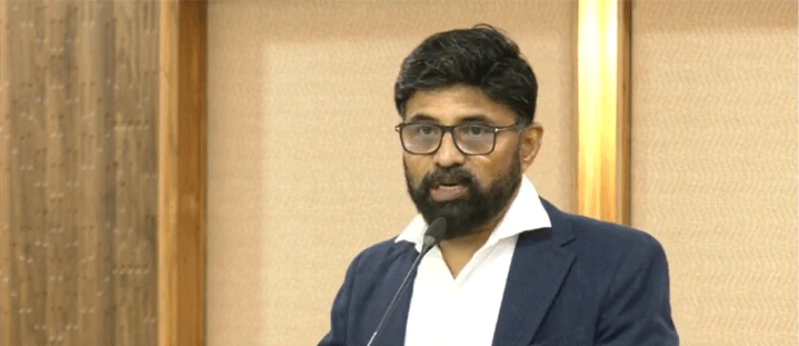 নির্বাচনী ইশতেহার এবং জুলাই সনদের বাস্তবায়ন চলছে একযোগে: প্রেস সচিব